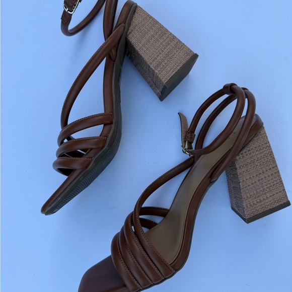 Target Brown Strappy Sandals Modern Design | size 9.5 - Picture 5 of 11